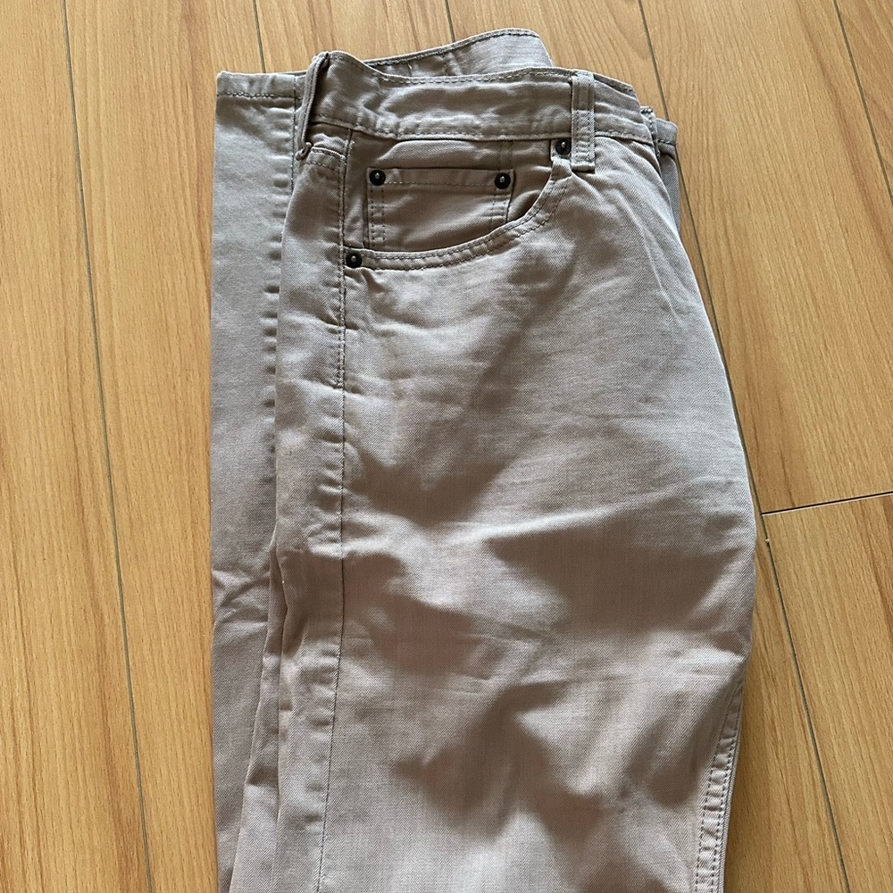 Levi Strauss 501 Kahki Pant